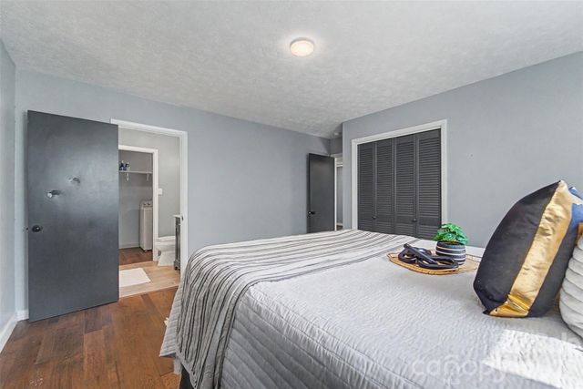160 Canter Lane, Sylva, NC 28779