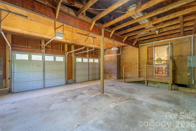 160 Canter Lane, Sylva, NC 28779