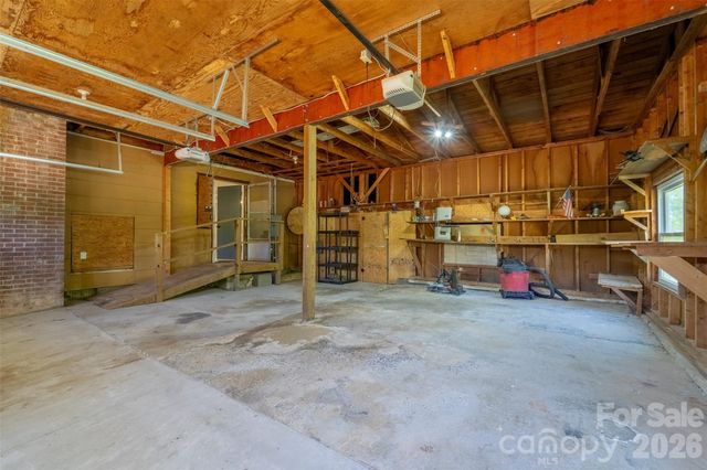 160 Canter Lane, Sylva, NC 28779