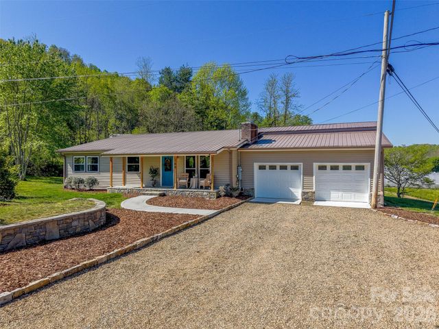 160 Canter Lane, Sylva, NC 28779