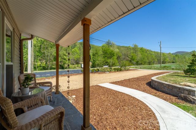 160 Canter Lane, Sylva, NC 28779