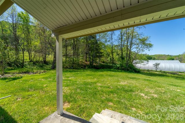 160 Canter Lane, Sylva, NC 28779