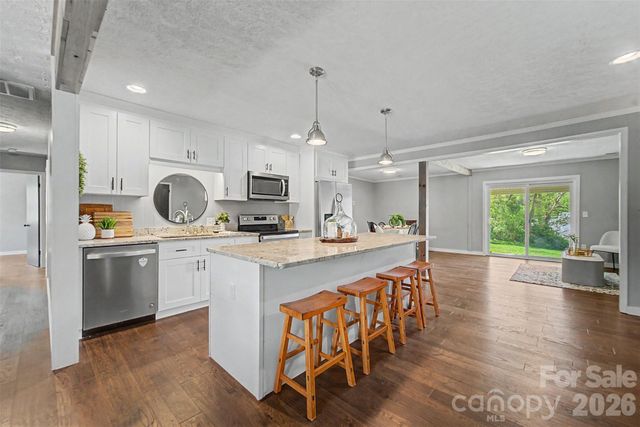 160 Canter Lane, Sylva, NC 28779