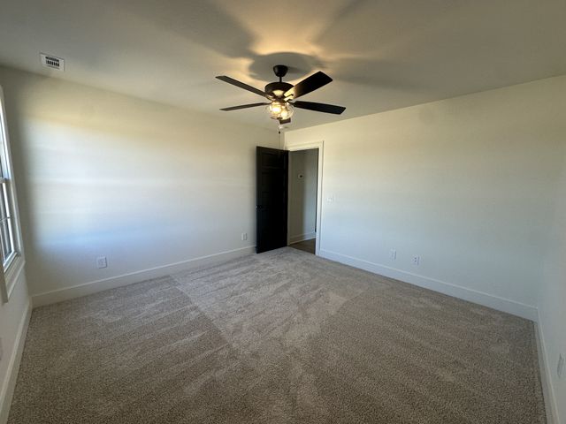 5524 Sinclair St, Murfreesboro, TN 37127