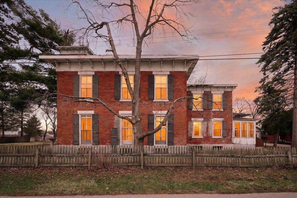 628 Buchanan Street, Belvidere, IL 61008