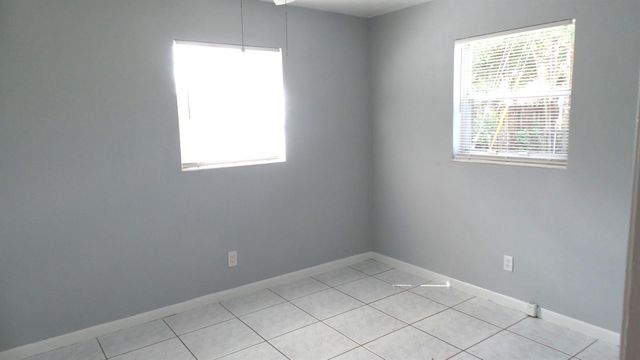 5227 SW 94th Avenue, Cooper City, FL 33328