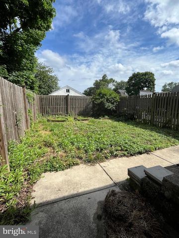 213 ARDMORE AVE, Ardmore, PA 19003