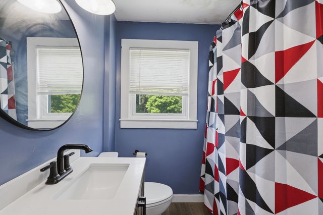 229 Whalom Rd, Lunenburg, MA 01462