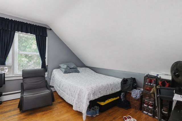 229 Whalom Rd, Lunenburg, MA 01462