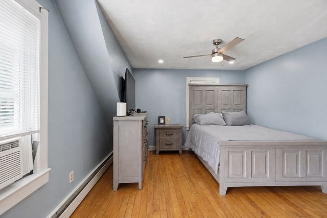 229 Whalom Rd, Lunenburg, MA 01462