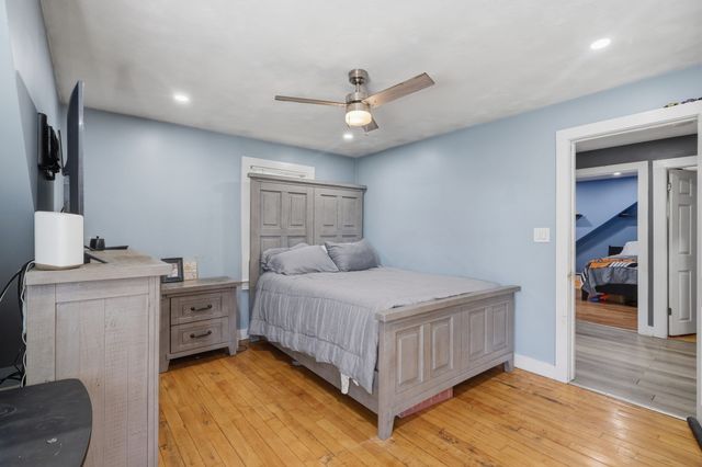 229 Whalom Rd, Lunenburg, MA 01462