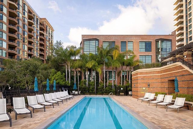 500 W Harbor 1601, San Diego, CA 92101