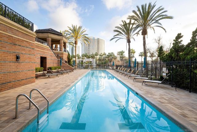 500 W Harbor 1601, San Diego, CA 92101