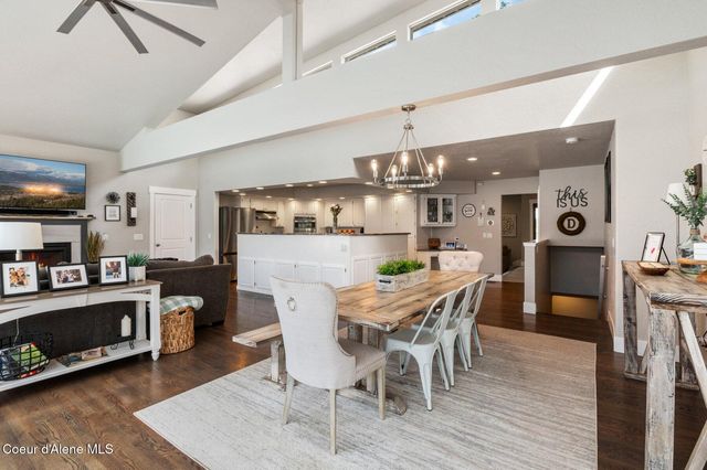 450 E MILES AVE, Hayden, ID 83835