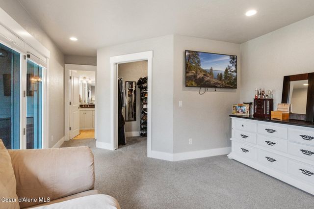 450 E MILES AVE, Hayden, ID 83835