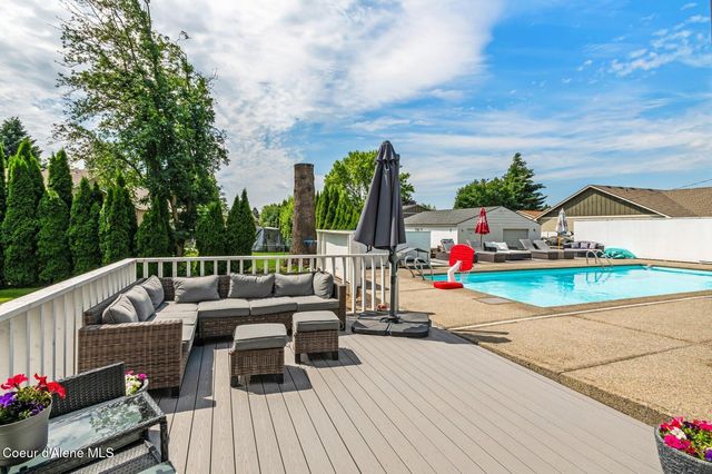 450 E MILES AVE, Hayden, ID 83835