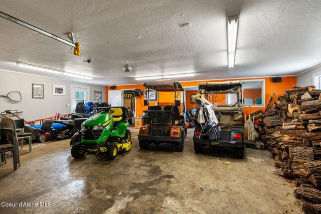 450 E MILES AVE, Hayden, ID 83835