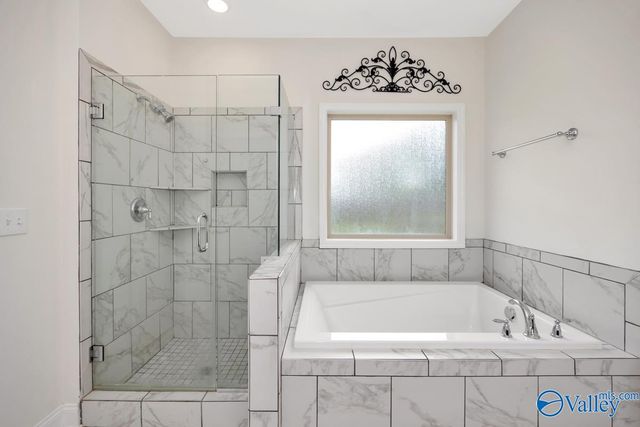 141 Slade Thomas Drive, Meridianville, AL 35759