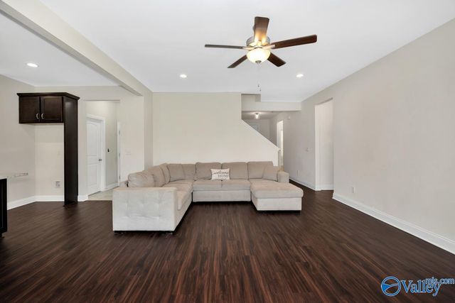 141 Slade Thomas Drive, Meridianville, AL 35759