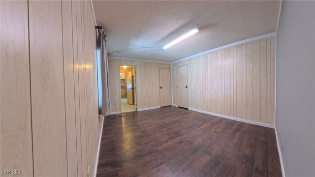 5541 Tres Piedras Road, Las Vegas, NV 89122