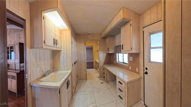 5541 Tres Piedras Road, Las Vegas, NV 89122