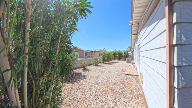 5541 Tres Piedras Road, Las Vegas, NV 89122
