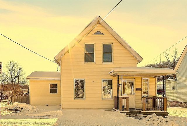 88 Baker St, Gardner, MA 01440