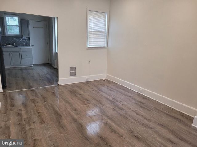 2334 N GRATZ ST, Philadelphia, PA 19132