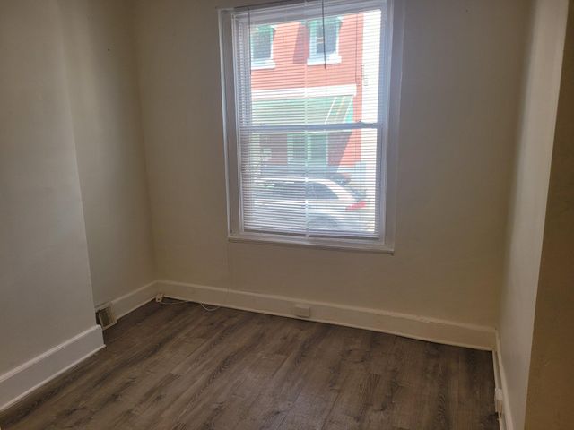 2334 N GRATZ ST, Philadelphia, PA 19132