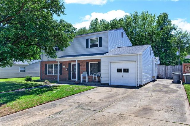 216 Deerfield BLVD, Hampton, VA 23666