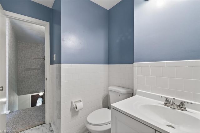 216 Deerfield BLVD, Hampton, VA 23666