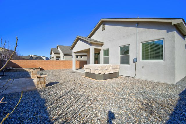 4381 Golden Eagle Loop NE, Rio Rancho, NM 87144