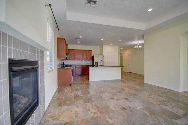 4381 Golden Eagle Loop NE, Rio Rancho, NM 87144