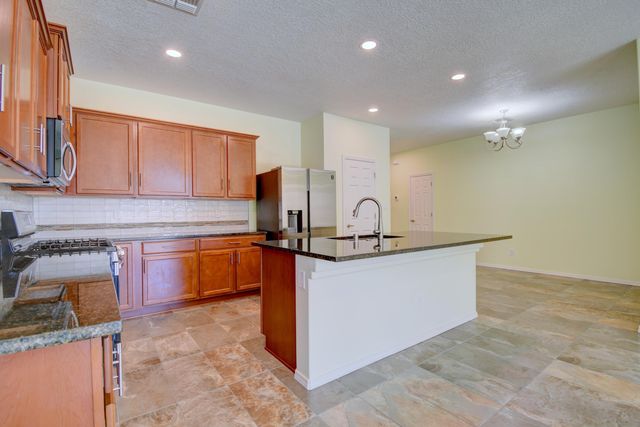 4381 Golden Eagle Loop NE, Rio Rancho, NM 87144