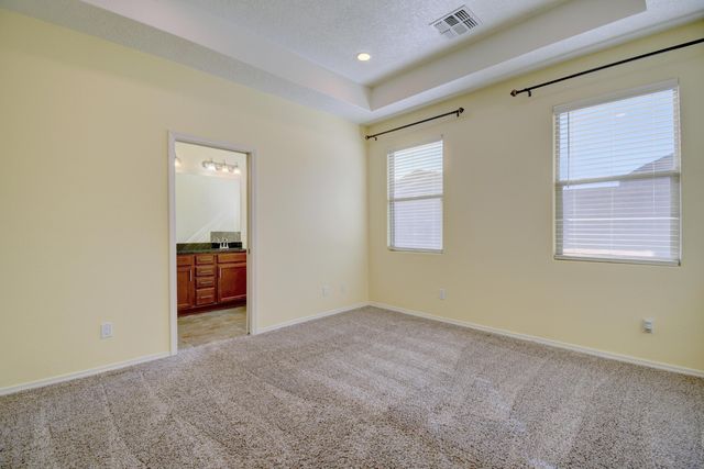 4381 Golden Eagle Loop NE, Rio Rancho, NM 87144