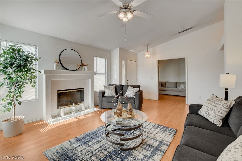 1621 Raspberry Hill Road, Las Vegas, NV 89142 — photo 4