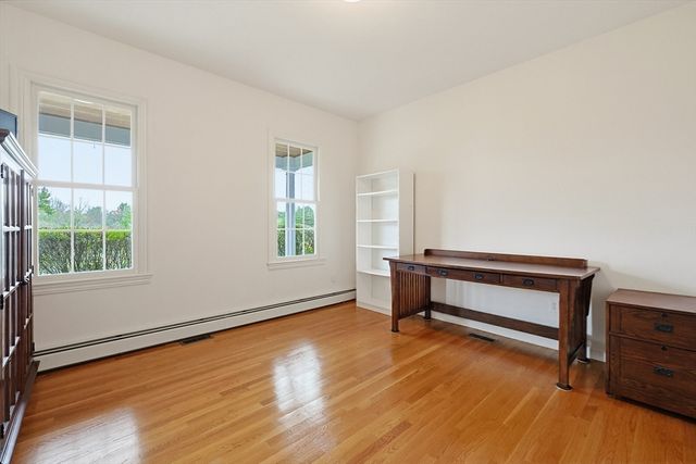 9 Hunter Lane, Medway, MA 02053