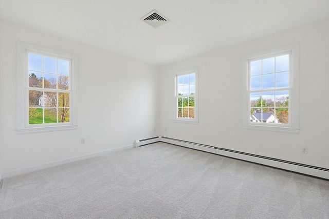 9 Hunter Lane, Medway, MA 02053