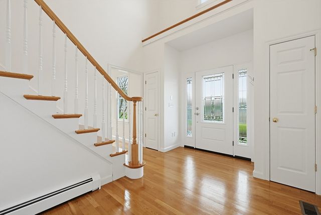 9 Hunter Lane, Medway, MA 02053