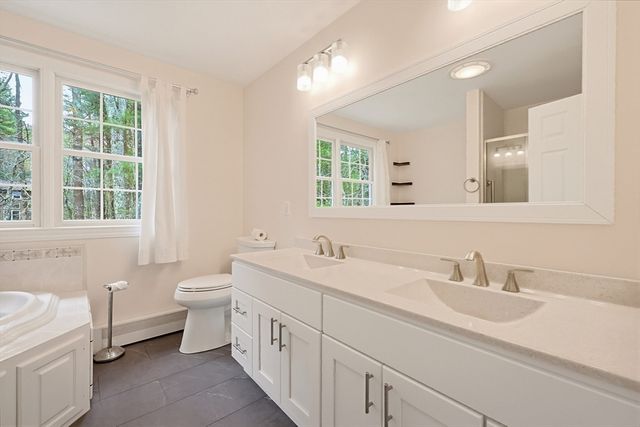 9 Hunter Lane, Medway, MA 02053