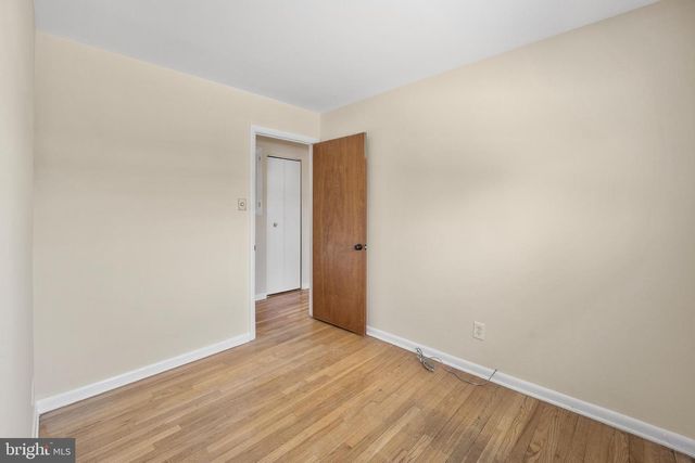 32 ARGYLE RD, Newark, DE 19713