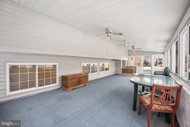 32 ARGYLE RD, Newark, DE 19713