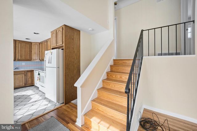 32 ARGYLE RD, Newark, DE 19713