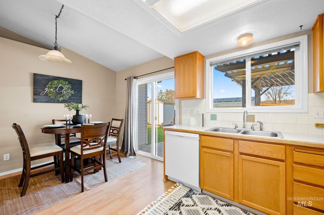 6530 W. Parapet Dr, Boise, ID 83714