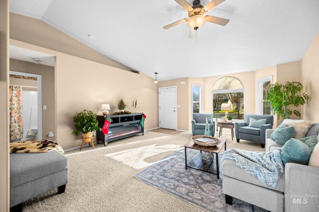 6530 W. Parapet Dr, Boise, ID 83714