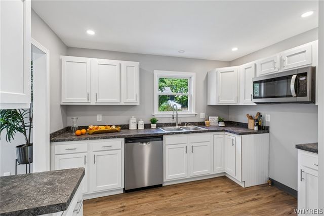 148 68th Street, Niagara Falls, NY 14304