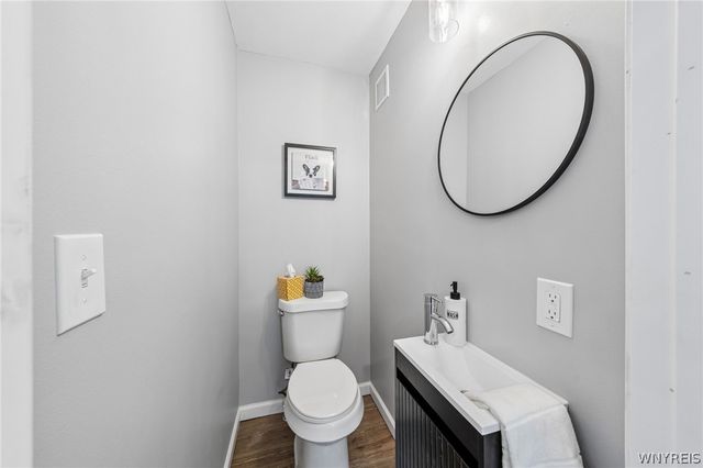 148 68th Street, Niagara Falls, NY 14304