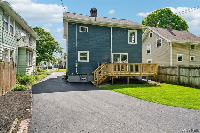 148 68th Street, Niagara Falls, NY 14304