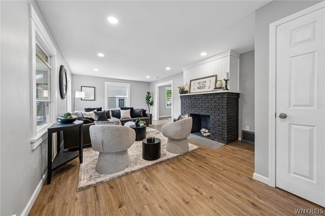 148 68th Street, Niagara Falls, NY 14304