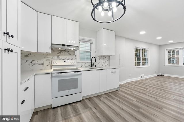 4719 25TH ST N, Arlington, VA 22207